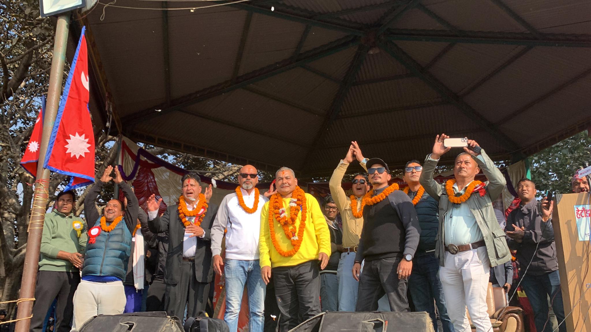 राष्ट्र बचाउ अभियान अन्तरर्गत प्रसाई हेटौंडामा- यसरी गरे ठुला दलका नेतालाई च्यालेन्ज