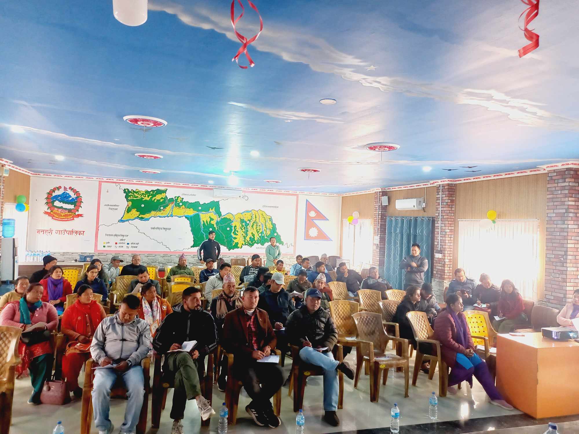 बुधबार मनहरीमा आप्रवासनको प्रभावसम्बन्धी अन्तरक्रिया