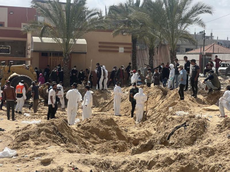 गाजाकोअस्पतालबाट २०० भन्दा बढी शव फेला