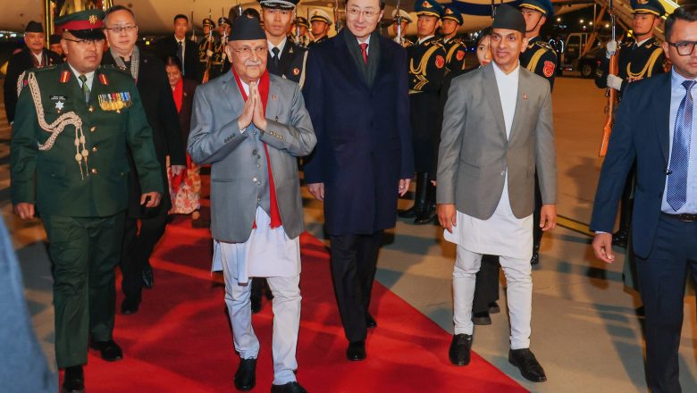 प्रधानमन्त्री ओलीले आज चीनका राष्ट्रपति र प्रधानमन्त्रीसँग भेटबार्ता गर्दै