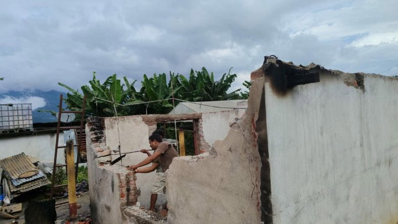 आगलागीपीडित परिवारलाई ३० हजार बराबरको जस्ता सहयोग